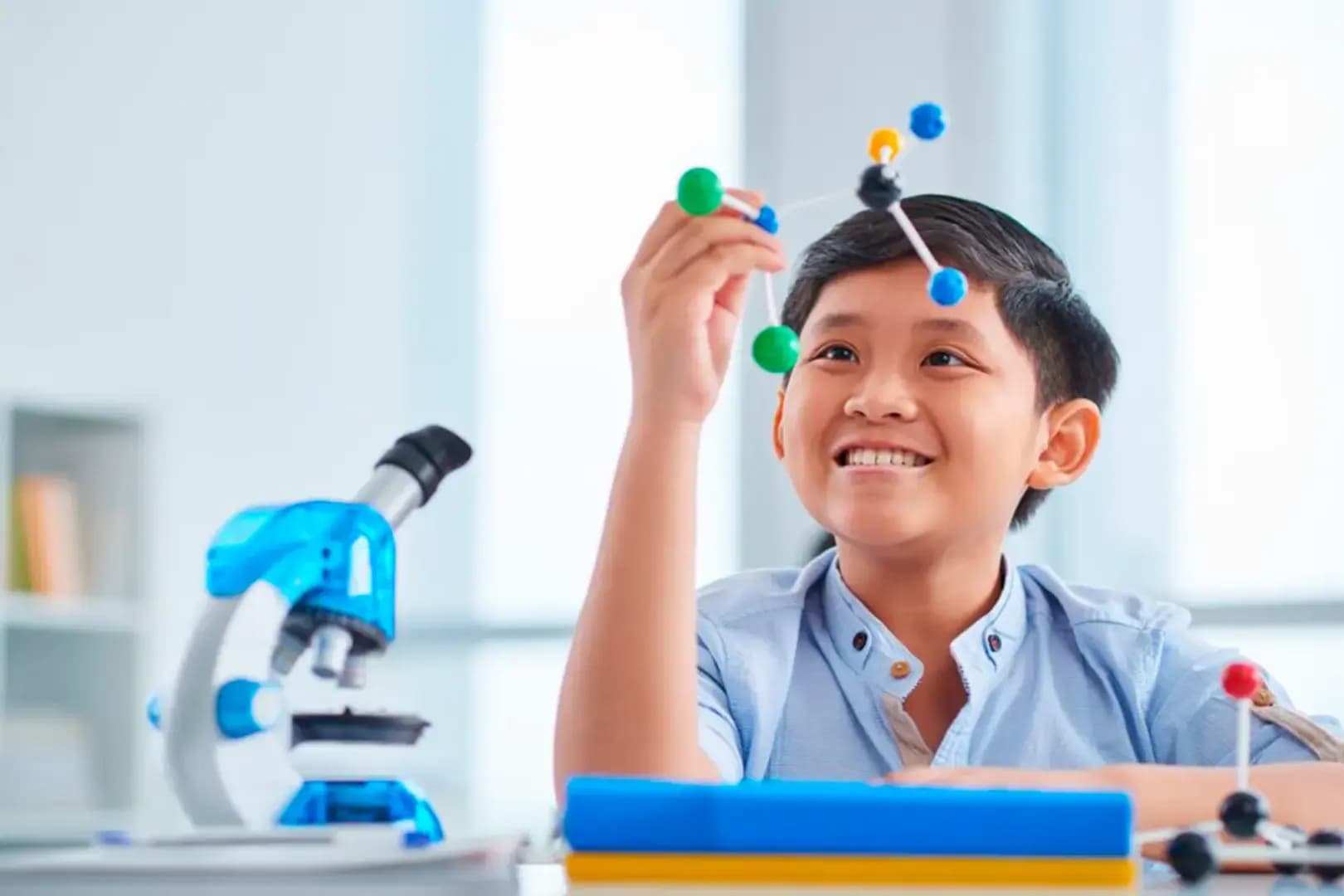 Pós-Graduação EAD em METODOLOGIA DO ENSINO DE FÍSICA E QUÍMICA