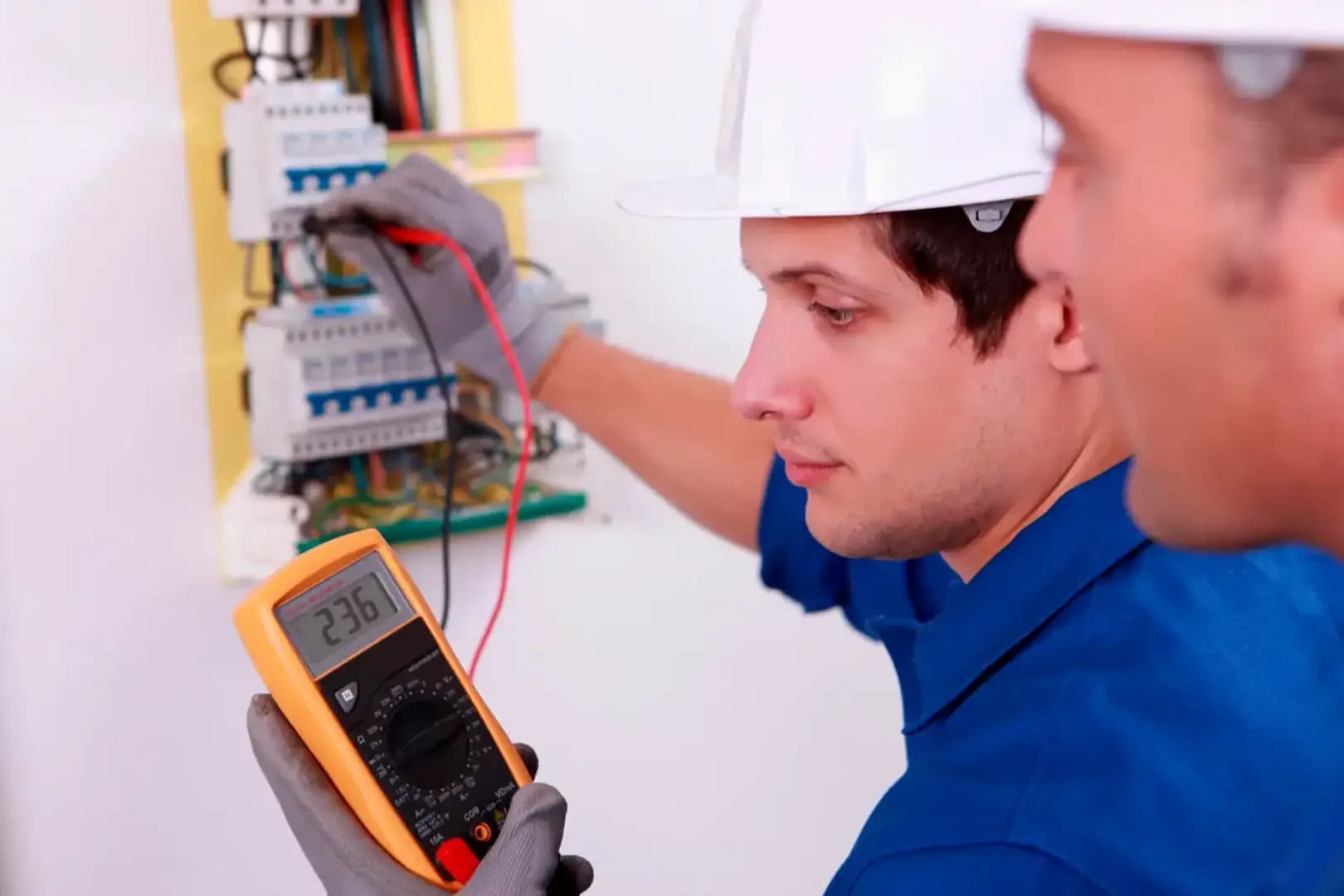 Pós-Graduação EAD em ENGENHARIA ELÉTRICA COM ÊNFASE EM INSTALAÇÕES RESIDENCIAIS