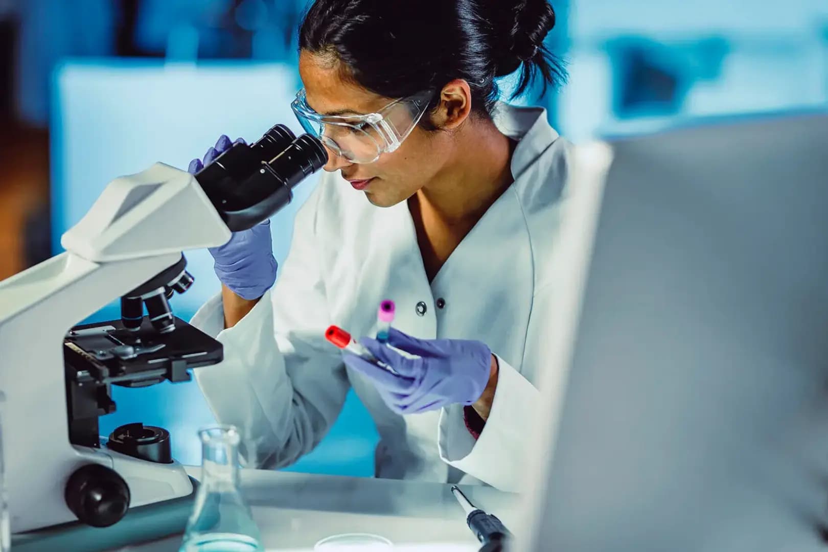 Pós-Graduação EAD em FARMÁCIA EM ONCOLOGIA