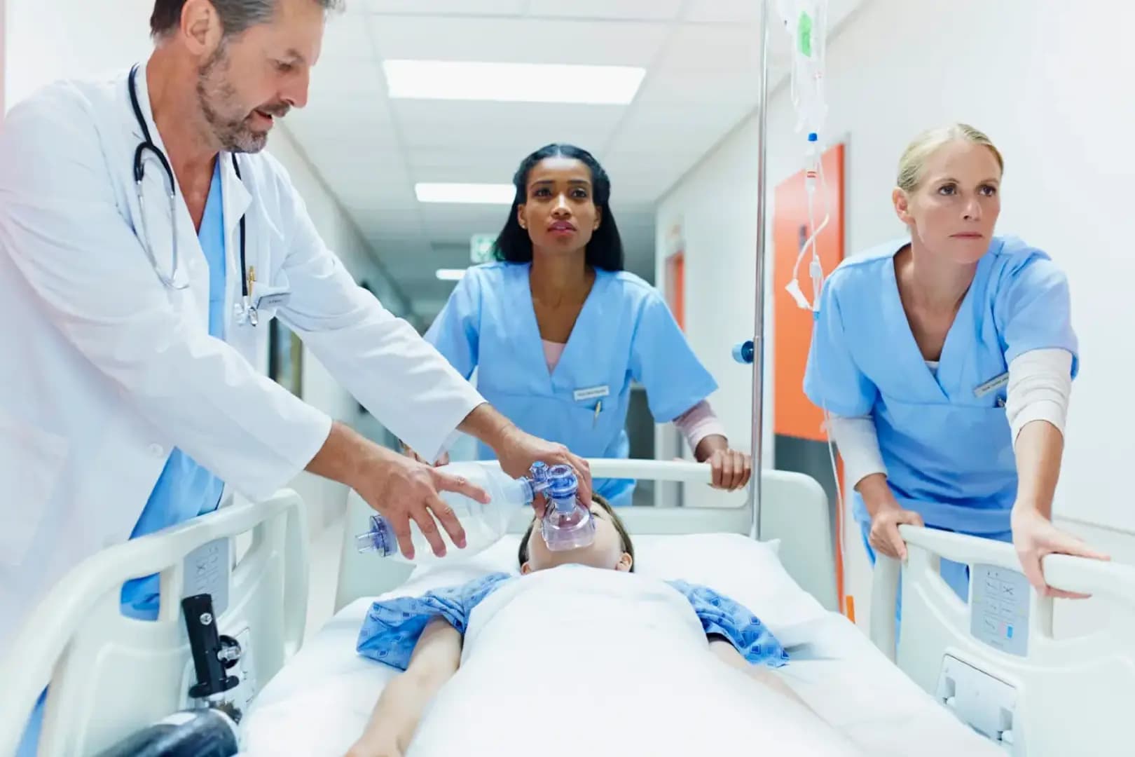 Pós-Graduação EAD em ENFERMAGEM DE URGÊNCIA E EMERGÊNCIA