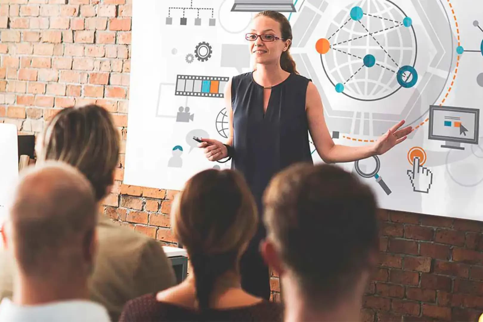 Pós-Graduação EAD em MBA EXECUTIVO EM MARKETING DIGITAL