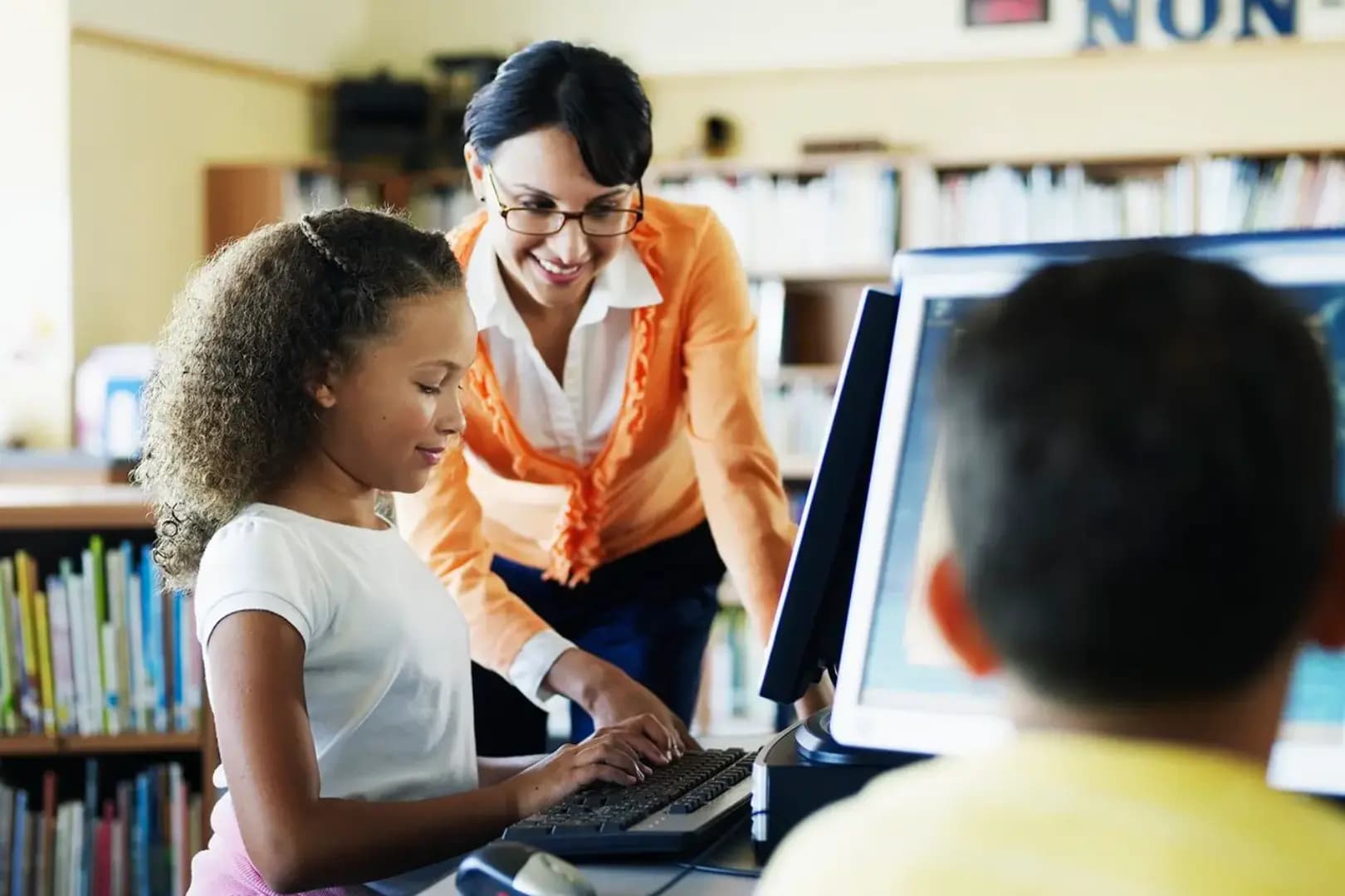 Pós-Graduação EAD em INFORMÁTICA NA EDUCAÇÃO E PEDAGOGIA DIGITAL